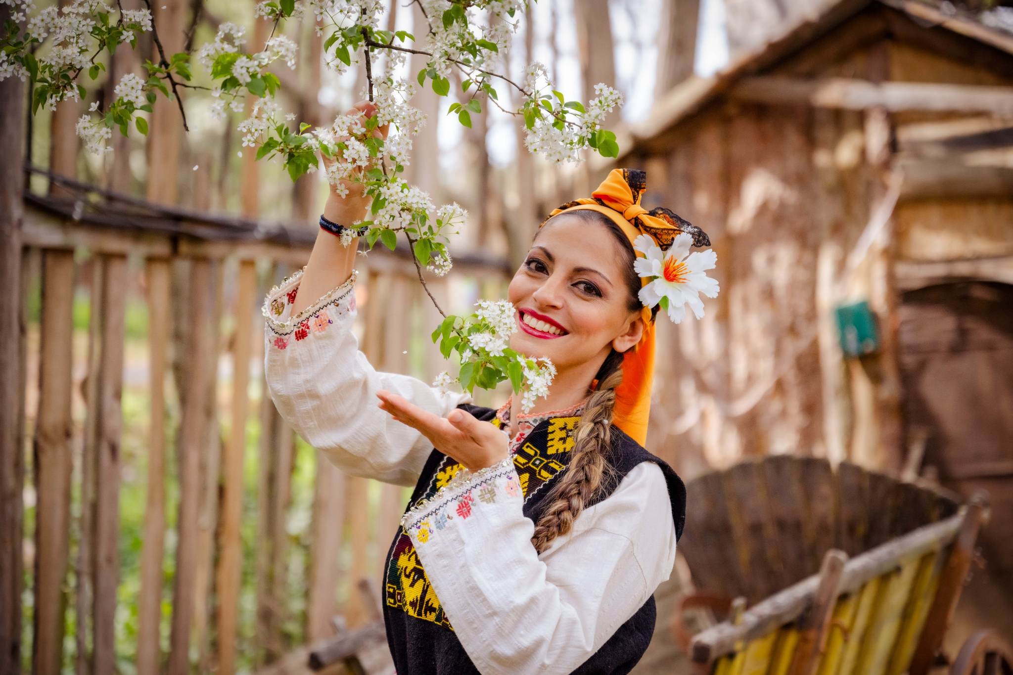 поли гънчева, животворна